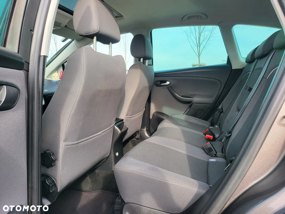 Seat Altea XL 1.6 TDI DPF CR DSG Style Copa - 17