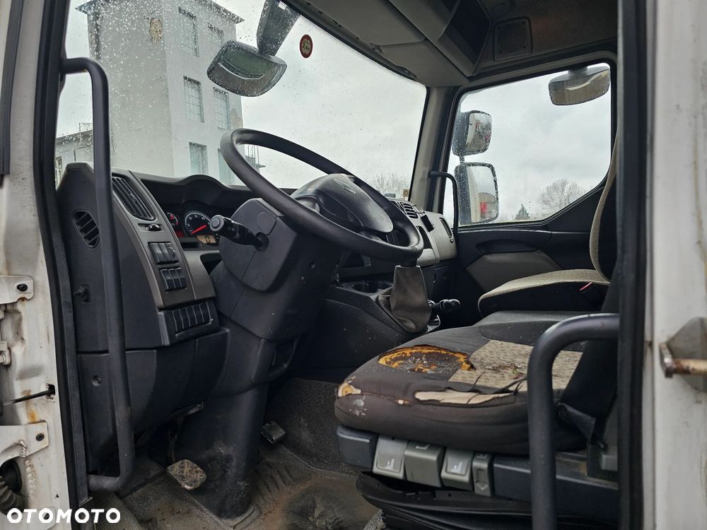 KABINA SYPIALNA RENAULT MIDLUM DXI 06-14 rok - 10