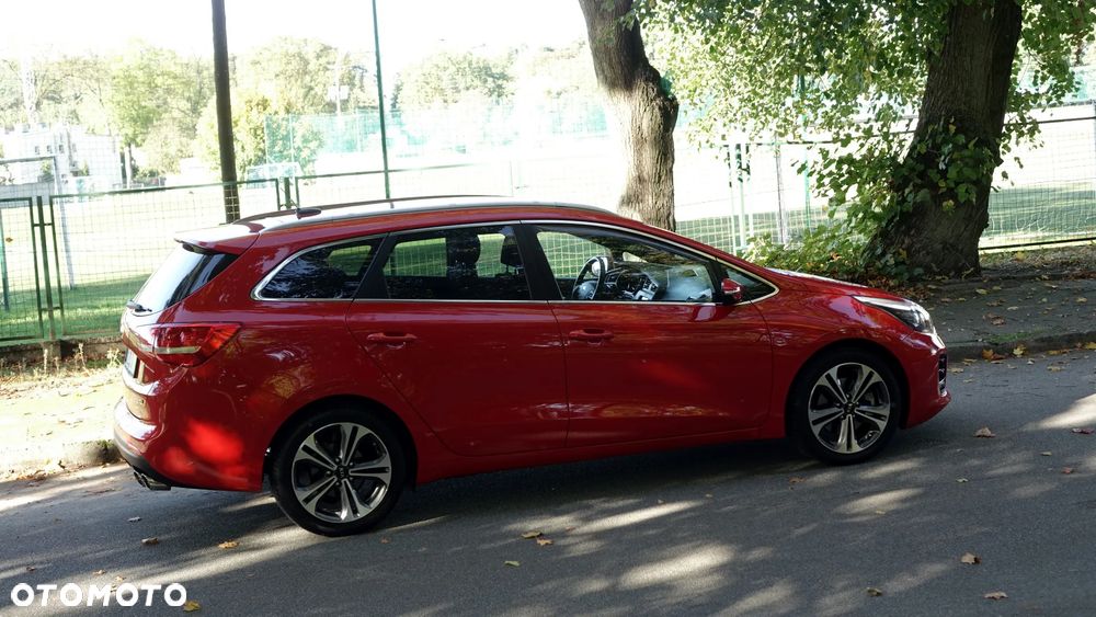 Kia Ceed 1.0 T-GDI ISG GT Line - 36