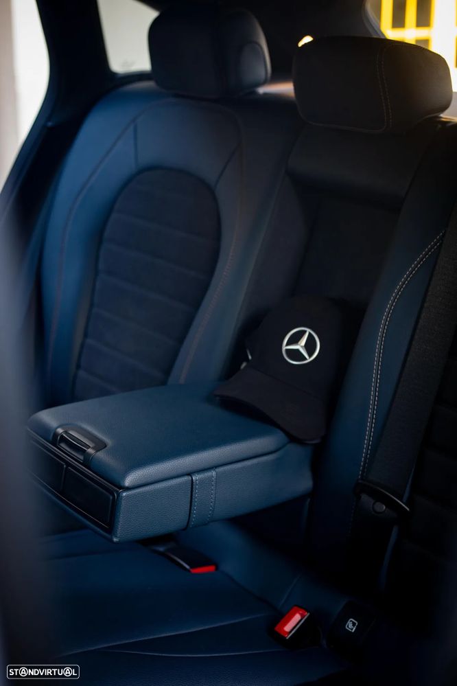 Mercedes-Benz EQC 400 4Matic - 16