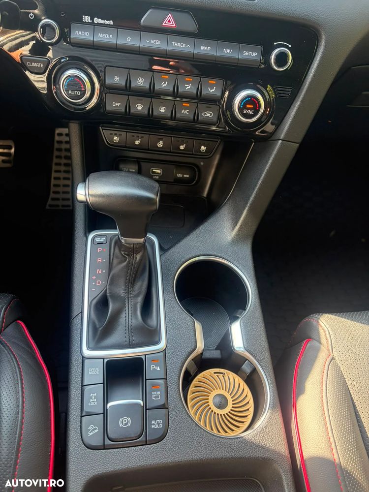 Kia Sportage 2.0 DSL 8AT HP 4x4 GT Line - 13