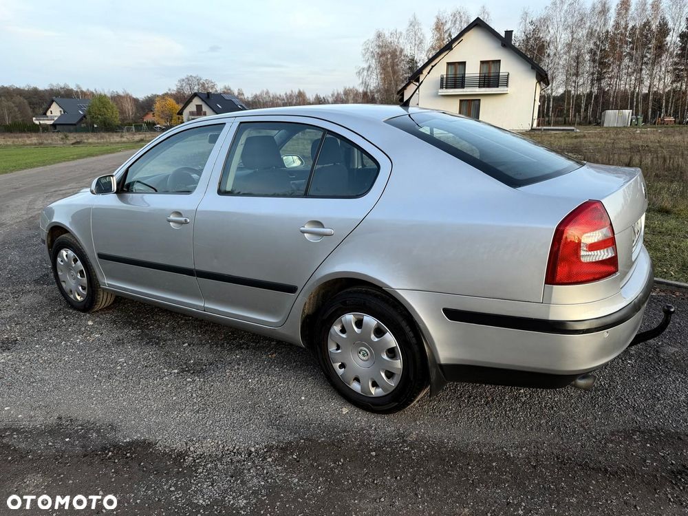 Skoda Octavia 1.6 Active - 7
