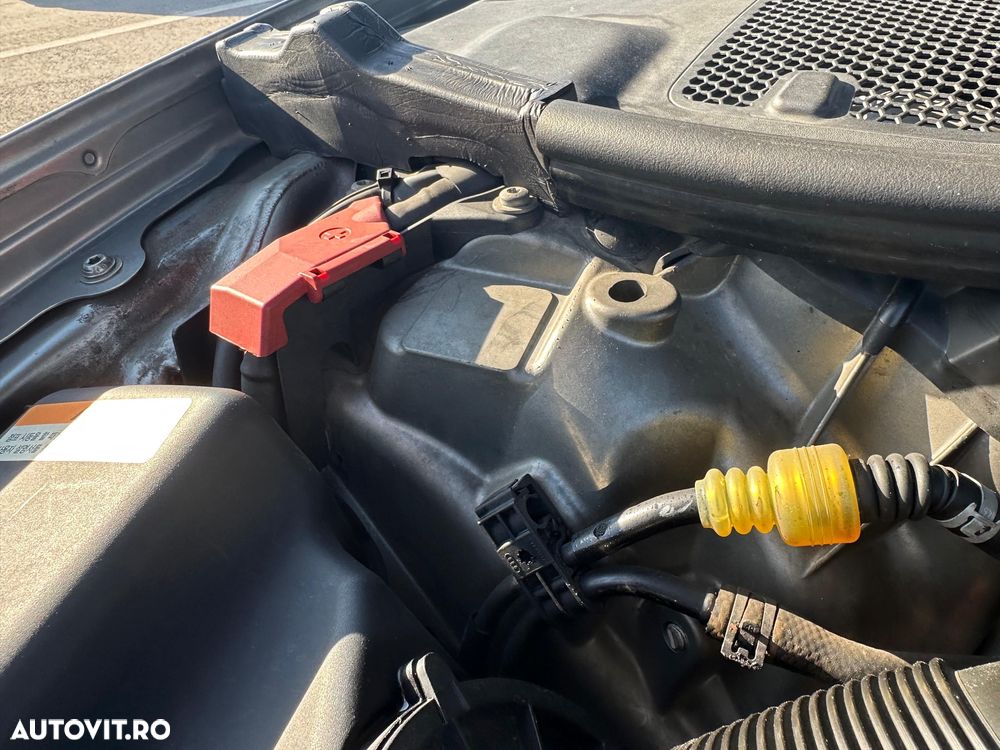 Audi A6 Avant 3.0 TDI DPF quattro tiptronic - 29