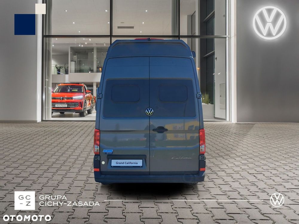 Volkswagen Grand California Grand California 600 DMC 3500kg silnik: 2,0 l TDI EURO VI-e SCR / 163KM/skrzynia biegów: Przedni napęd automatyczna 8-biegowa rozstaw osi: 3640 mm - 4