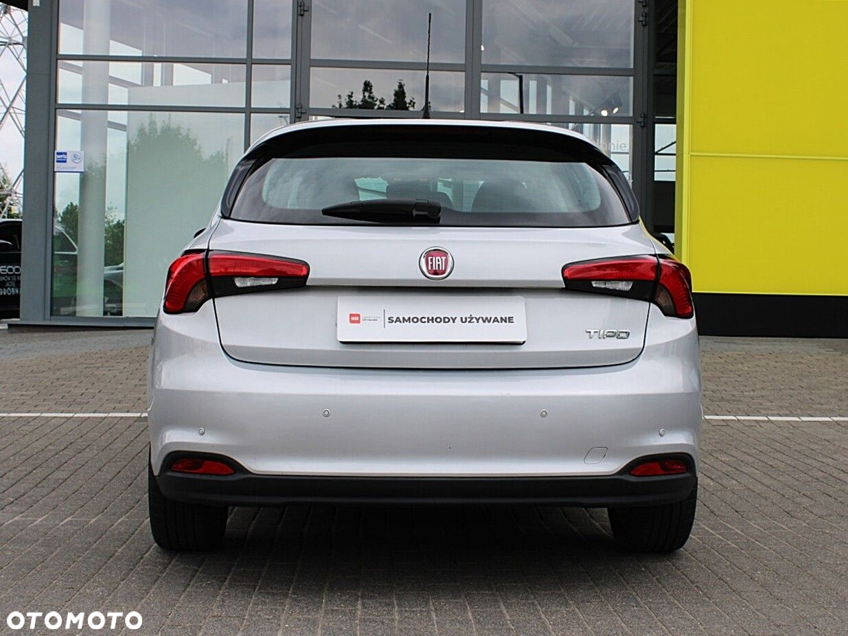 Fiat Tipo 1.4 T-Jet 16v Lounge EU6d - 5