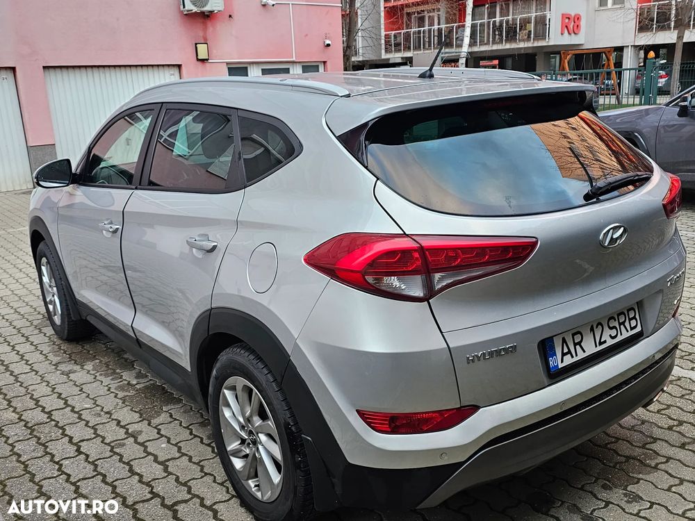 Hyundai Tucson 1.6 T-GDi 4WD 6MT Style - 9