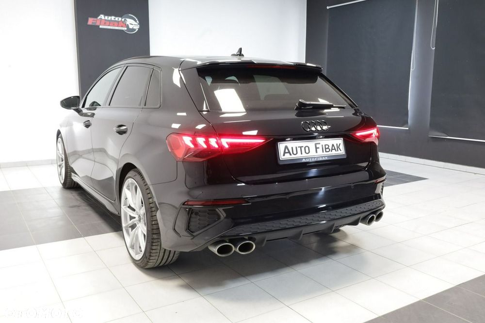 Audi S3 Sportback TFSI Quattro S tronic - 11