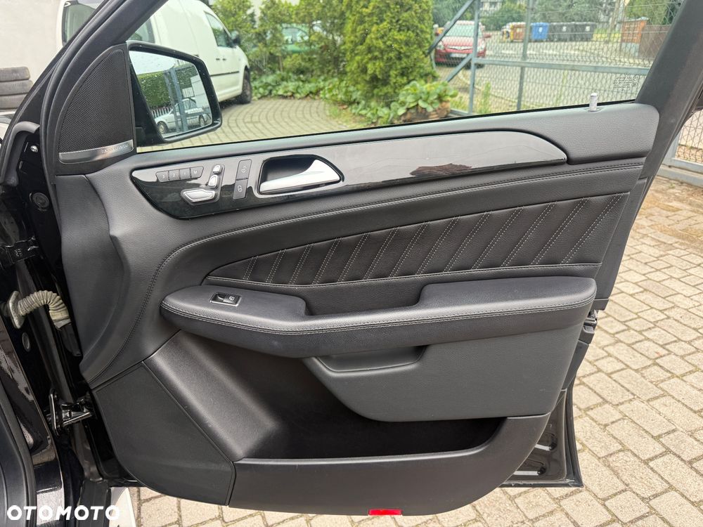 Mercedes-Benz GLE AMG 43 4M 9G-TRONIC AMG Line - 32