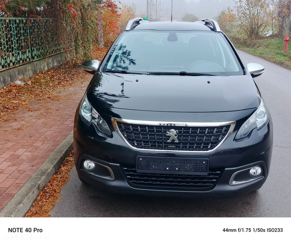 Peugeot 2008 1.2 Pure Tech Style - 5