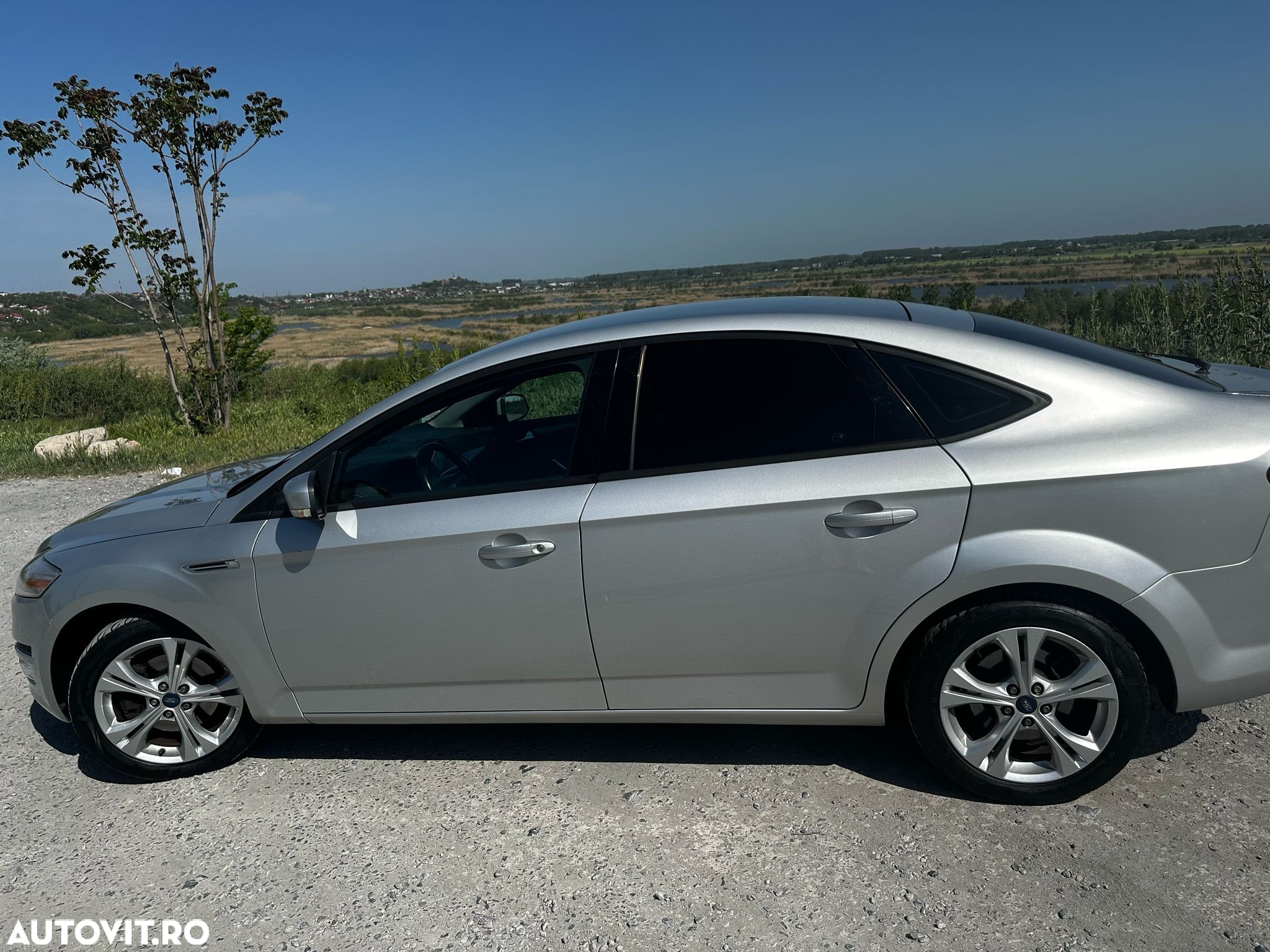 Ford Mondeo 1.6 SCTi EcoBoost Trend - 21