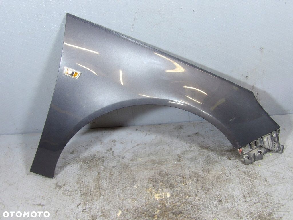 OPEL INSIGNIA A BŁOTNIK PRZÓD PRAWY Z177 - 1