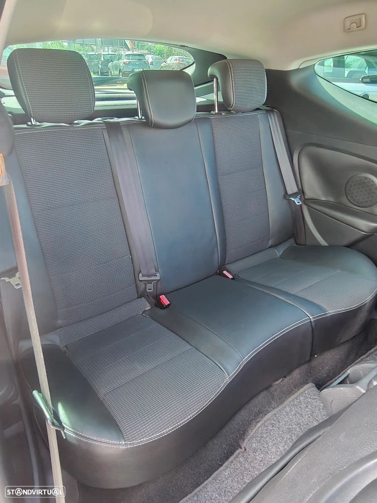 Renault Mégane Coupe 1.5 dCi GT Line - 38