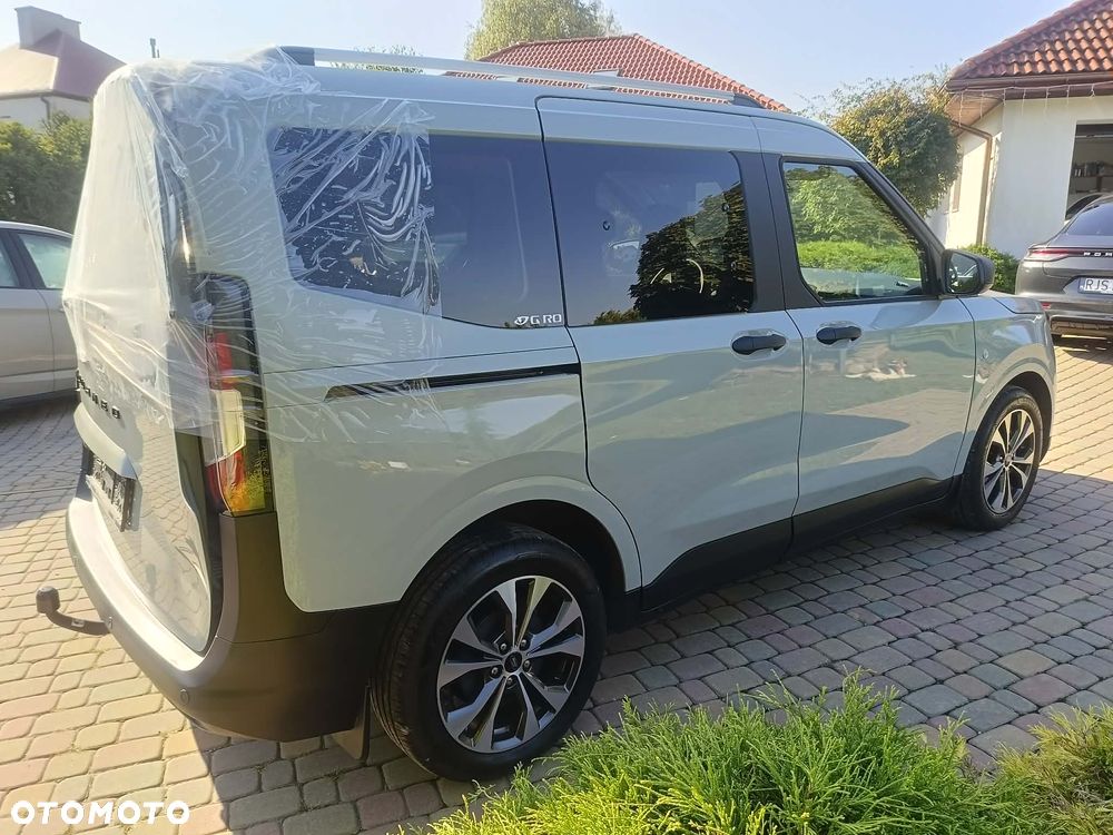 Ford Tourneo Courier 1.0 EcoBoost Trend - 5