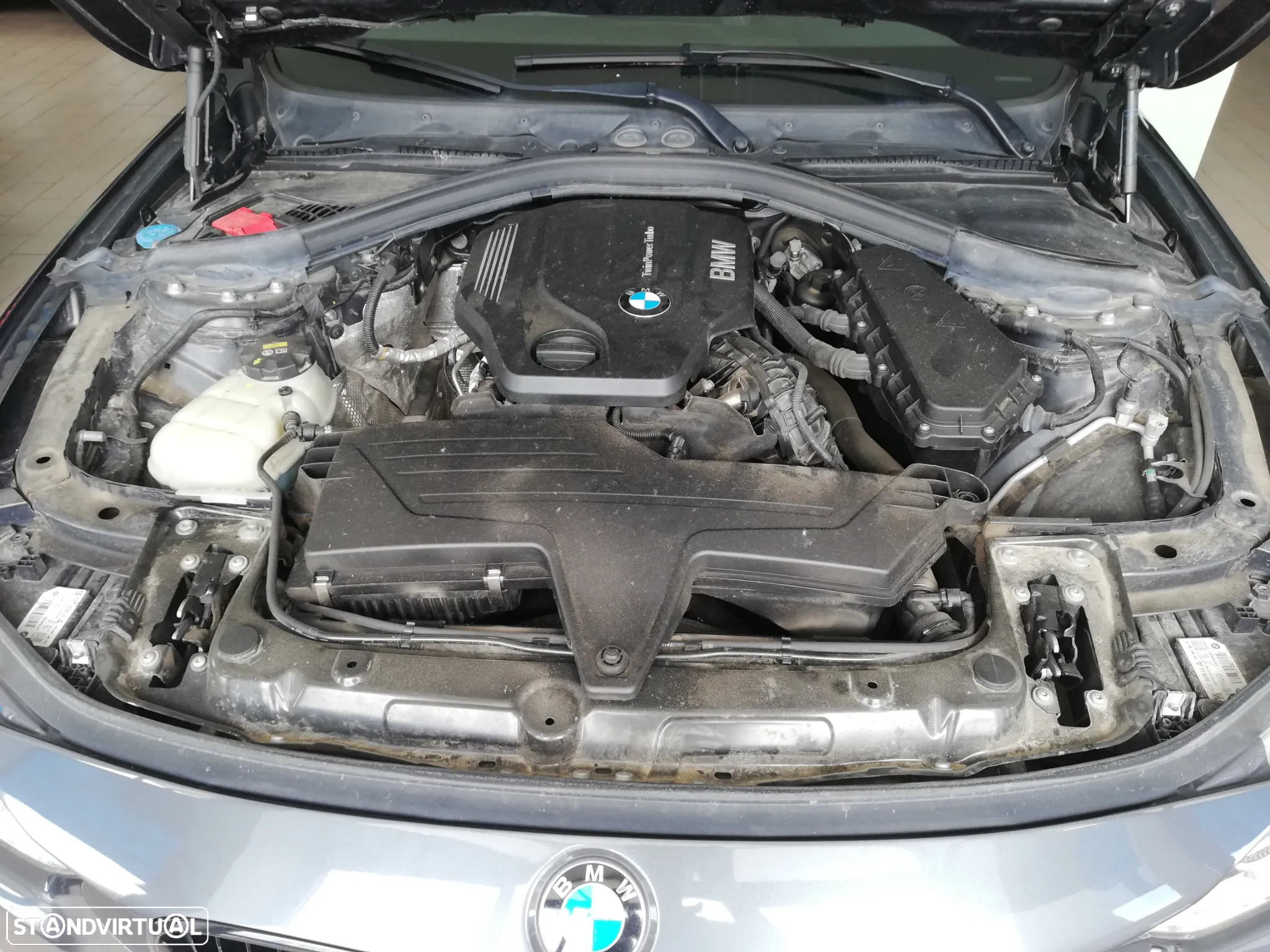 BMW 318 d Touring - 22