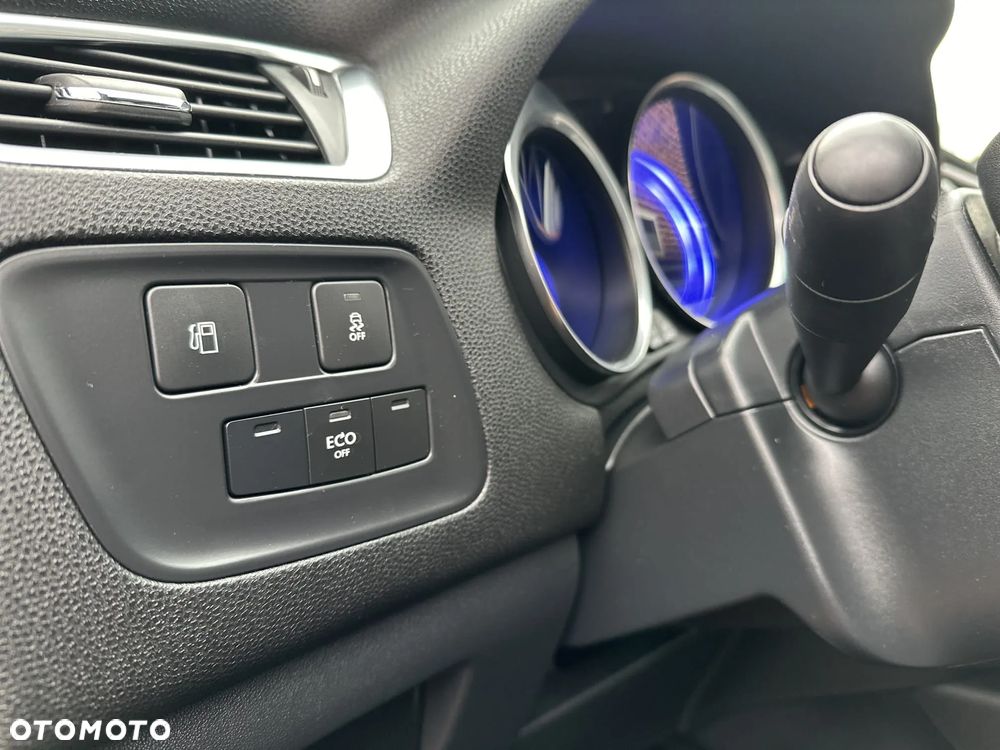 DS Automobiles DS 4 Crossback - 25