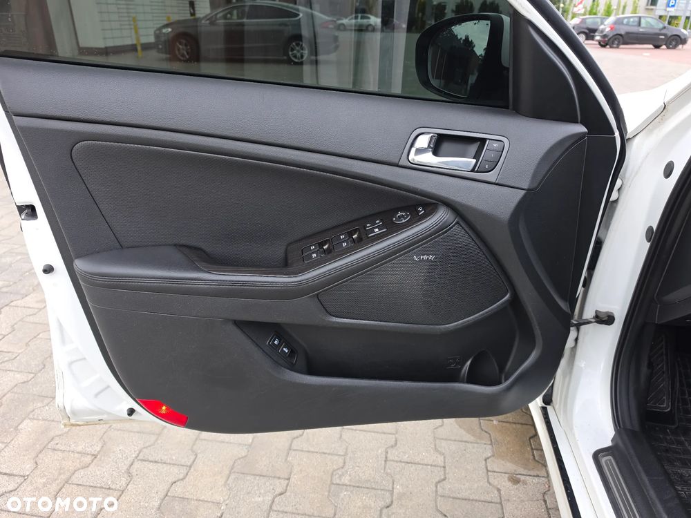 Kia Optima 1.7 CRDi XL - 10