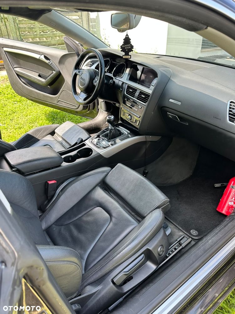 Audi A5 Coupé 2.0 TDI - 17