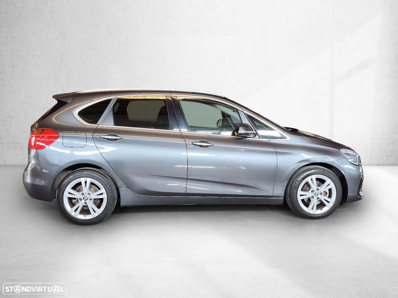 BMW 216 Active Tourer d Line Sport Auto - 4