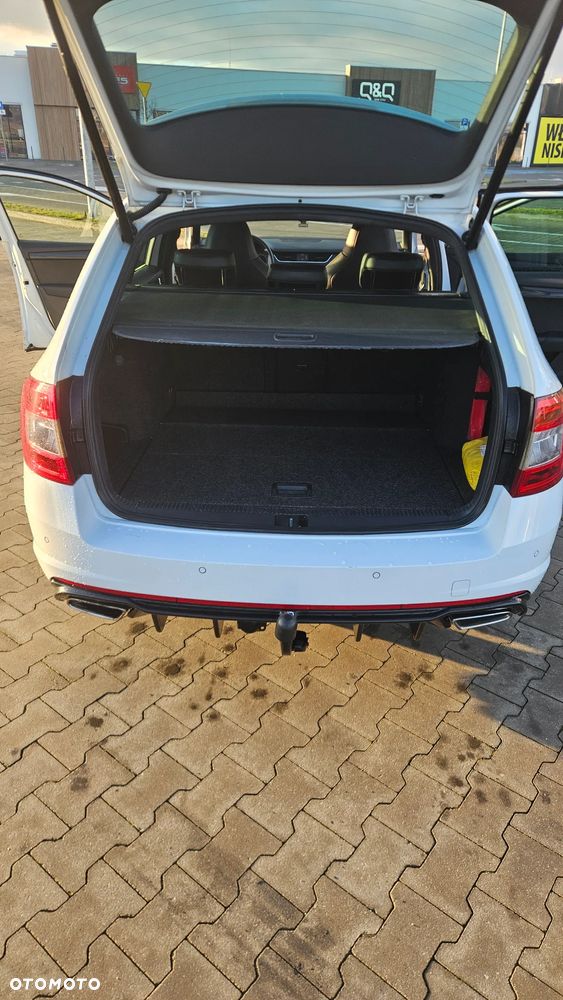 Skoda Octavia 2.0 TDI 4x4 RS Challenge DSG - 17