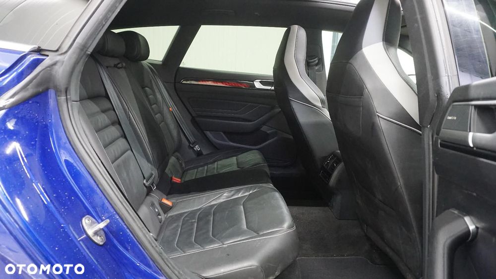 Volkswagen Arteon 2.0 TDI SCR DSG R-Line - 17