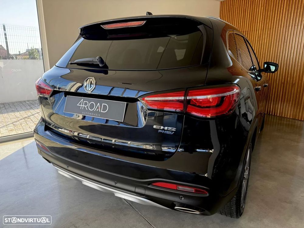 MG EHS 1.5 T-GDI Plug-in Hybrid Luxury - 38