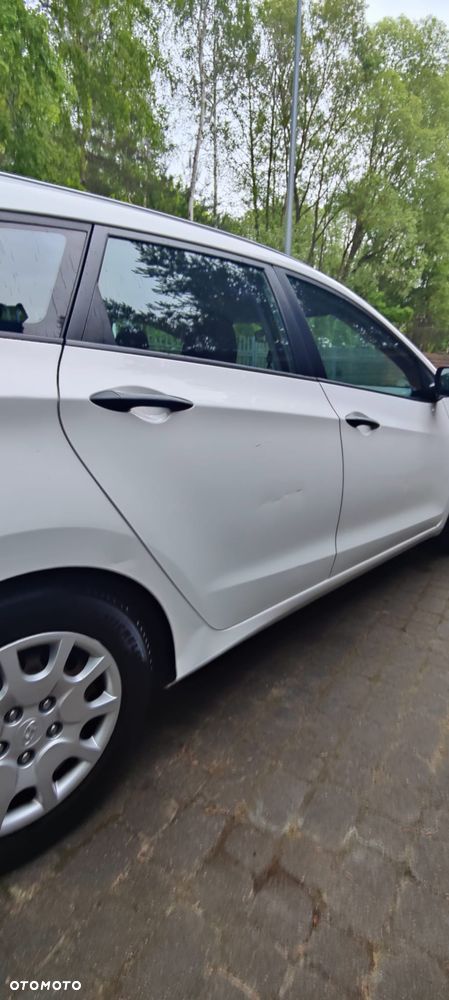 Hyundai i30 1.6 Classic - 13