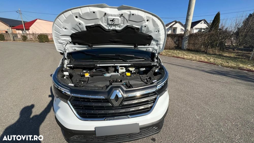 Renault Trafic Combi 2.0 Blue dCi 110 S&S L1 8+1 Life - 4