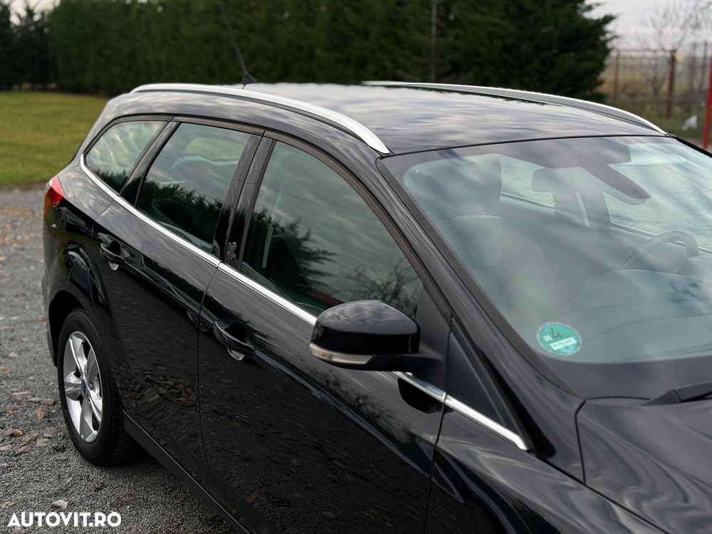 Ford Focus 1.6 TDCi DPF Champions Edition - 24