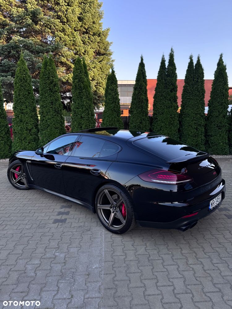 Porsche Panamera GTS - 3