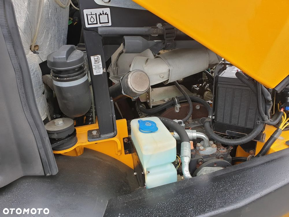 JCB 409 AGRI 40 KM/H WIDLY/ŁYŻKA SPROWADZONA SUPER STAN - 24