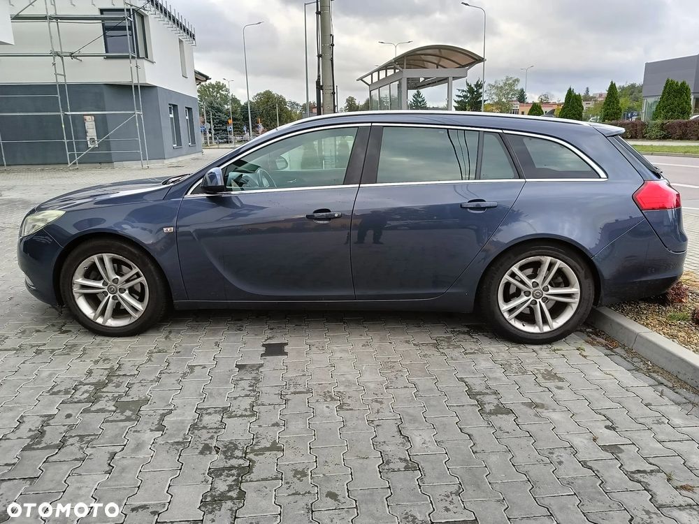 Opel Insignia - 4
