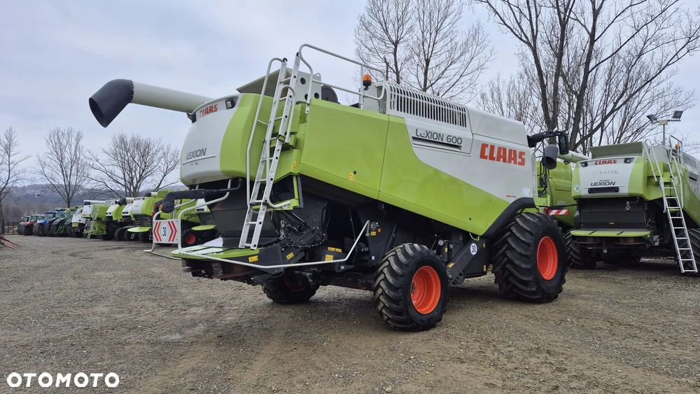 Claas Lexion 600 z hederem - 6