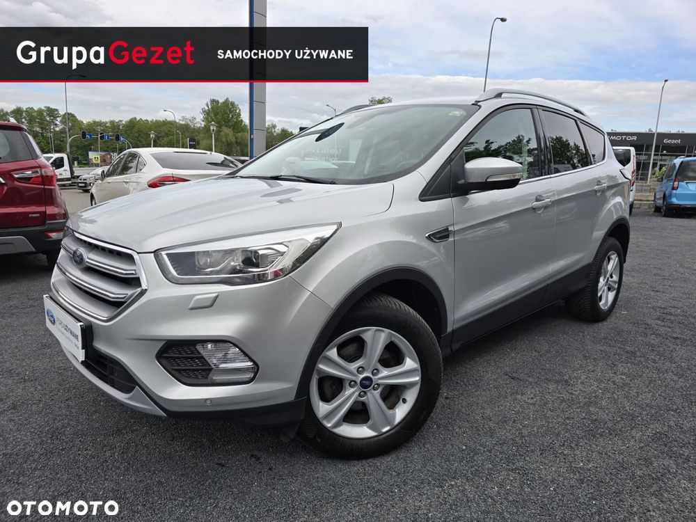 Ford Kuga - 1