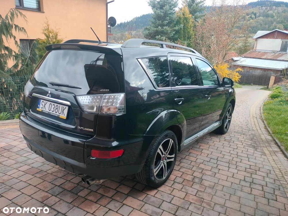 Mitsubishi Outlander 2.2 DID Instyle EU5 - 3
