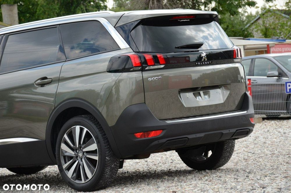 Peugeot 5008 - 9