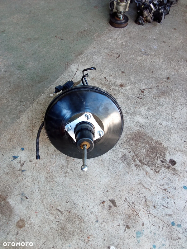 Serwo pompa hamulcowa VW Golf V 5 2,0D. 1K1614105AR