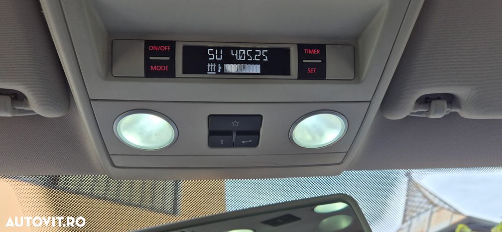 Volkswagen Caravelle - 22