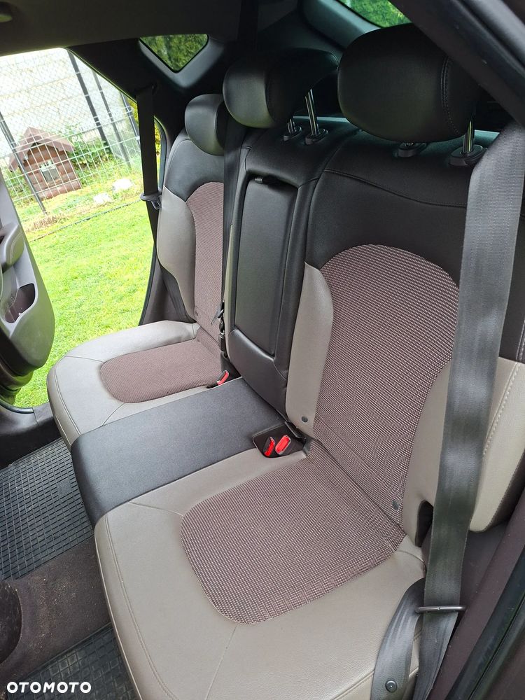 Hyundai ix35 1.6 GDI Premium 2WD - 10