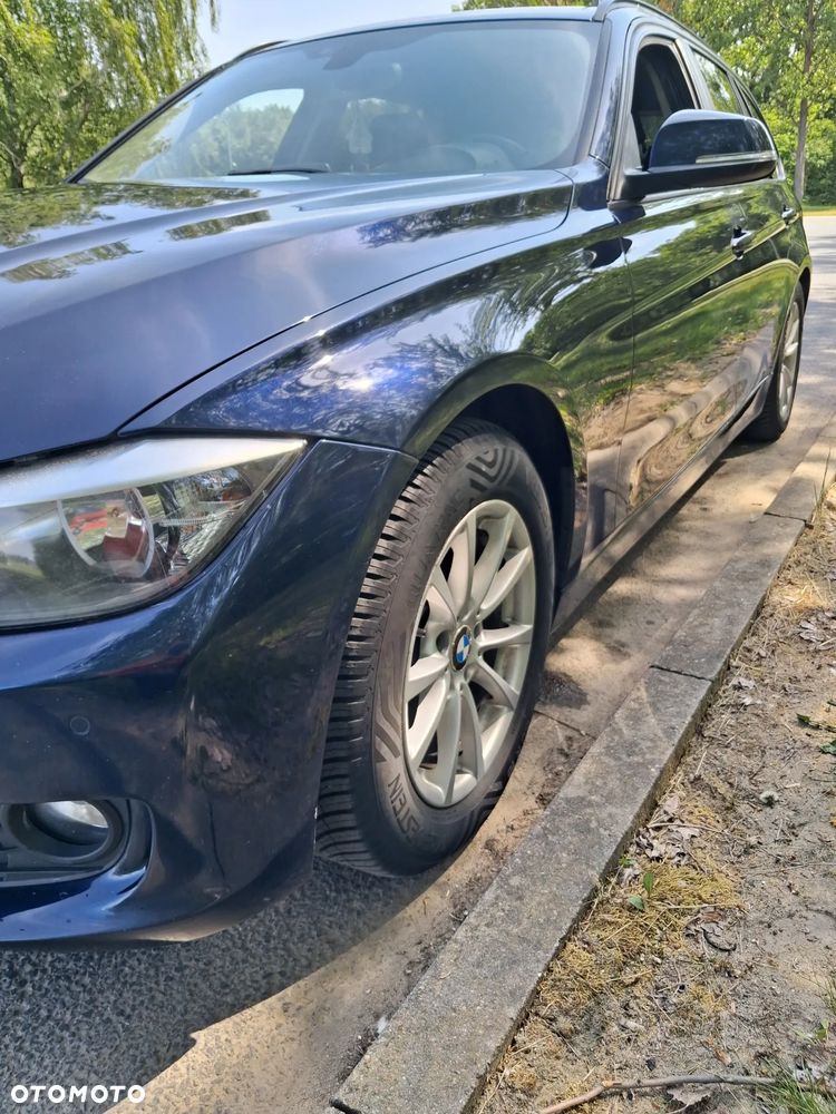 BMW Seria 3 318d DPF - 19
