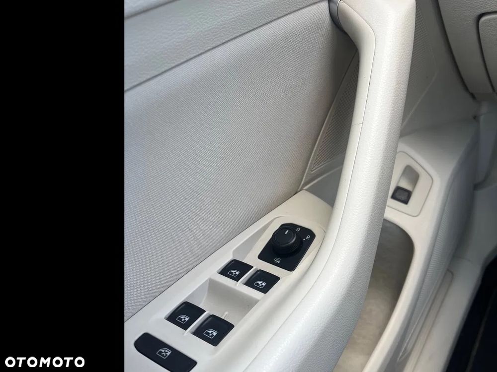 Volkswagen Passat 2.0 TDI BMT SCR Comfortline DSG7 - 25