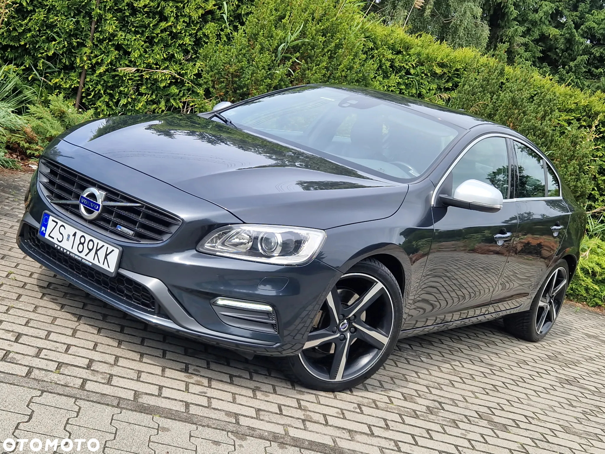 Volvo S60 T5 Drive-E R-Design Summum - 19