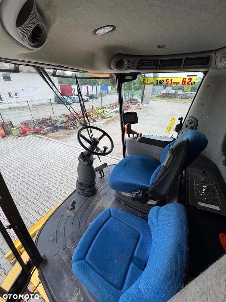 New Holland CX 8040 4x4 - 18