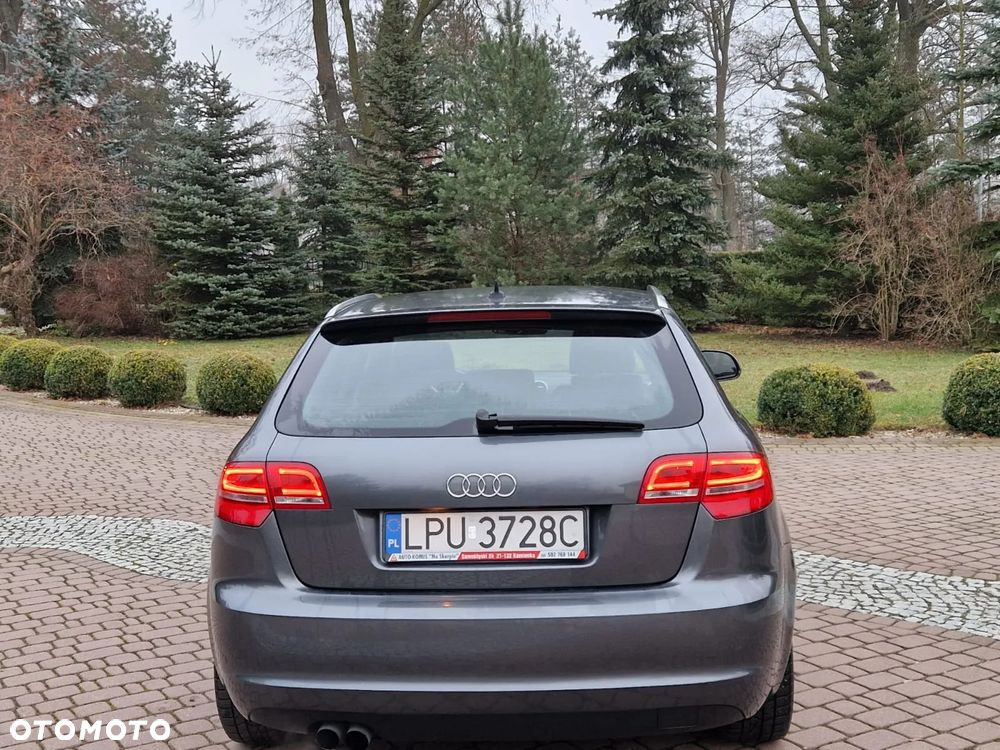 Audi A3 Sportback 1.4 TFSI S line Sportpaket - 12