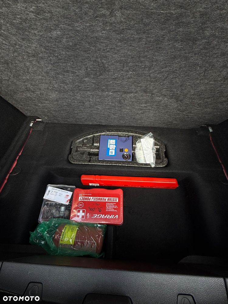 Opel Astra 1.6 T Sport - 19