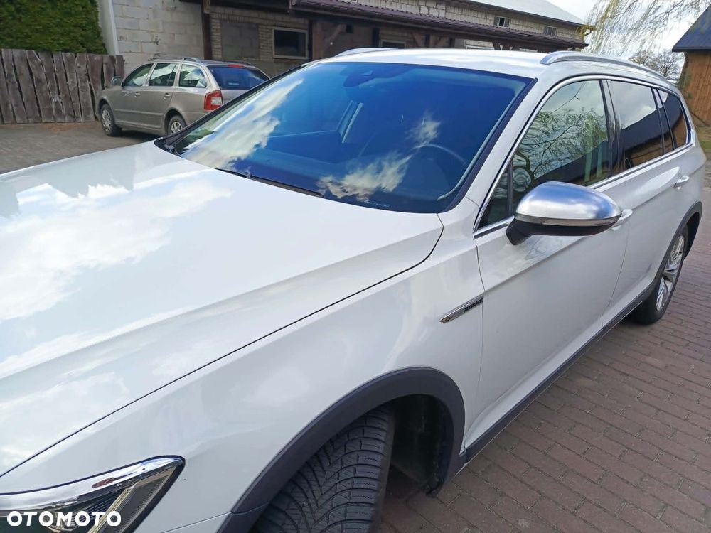 Volkswagen Passat Alltrack 2.0 TDI SCR 4Mot DSG - 10