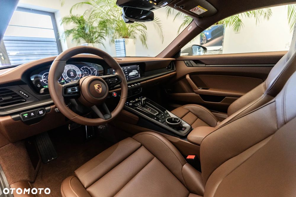 Porsche 911 - 8
