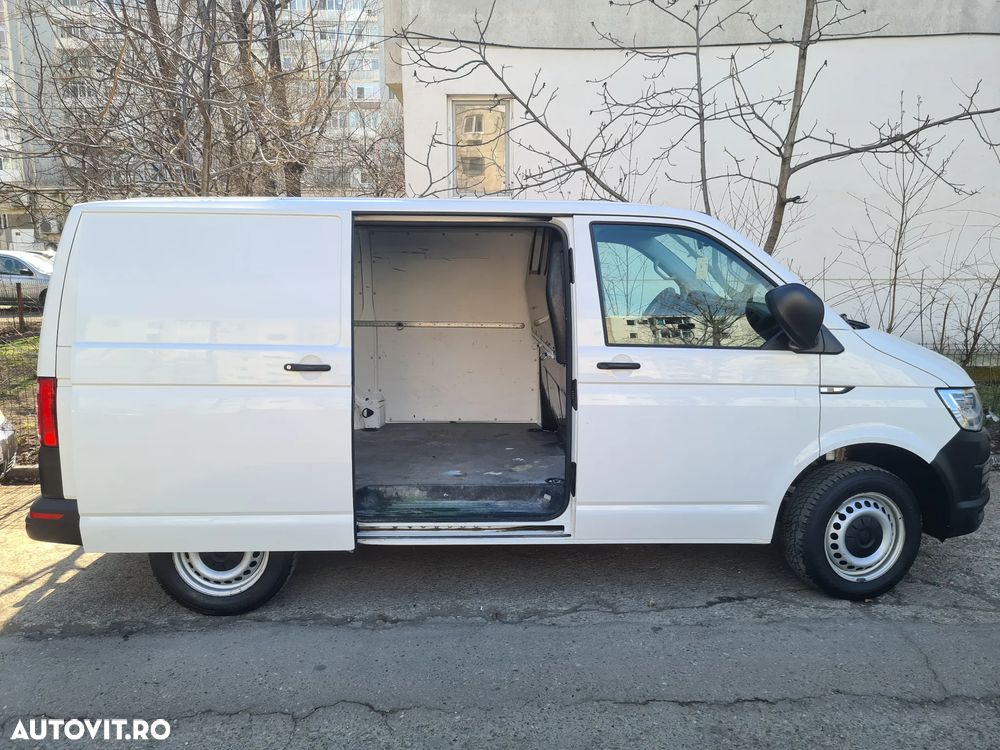 Volkswagen Transporter - 9