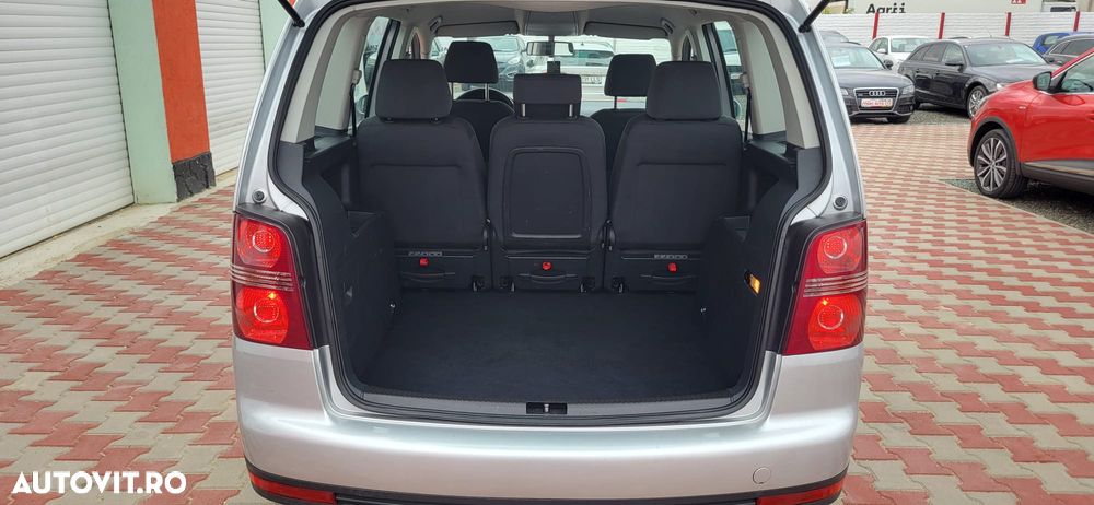 Volkswagen Touran 1.9 TDI - 25