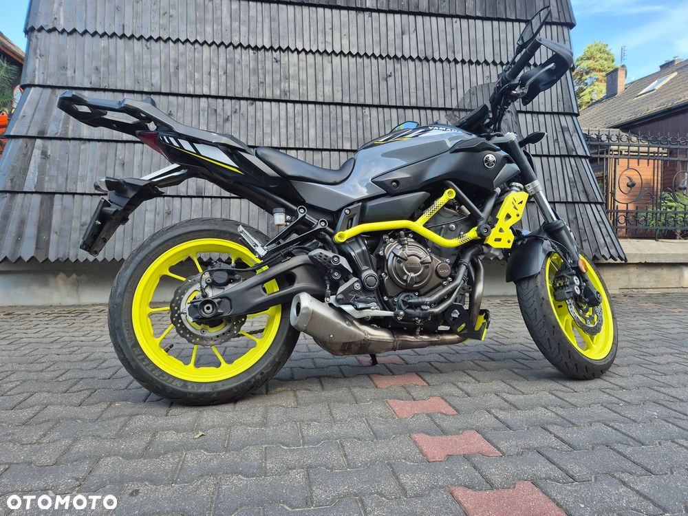 Yamaha MT - 3
