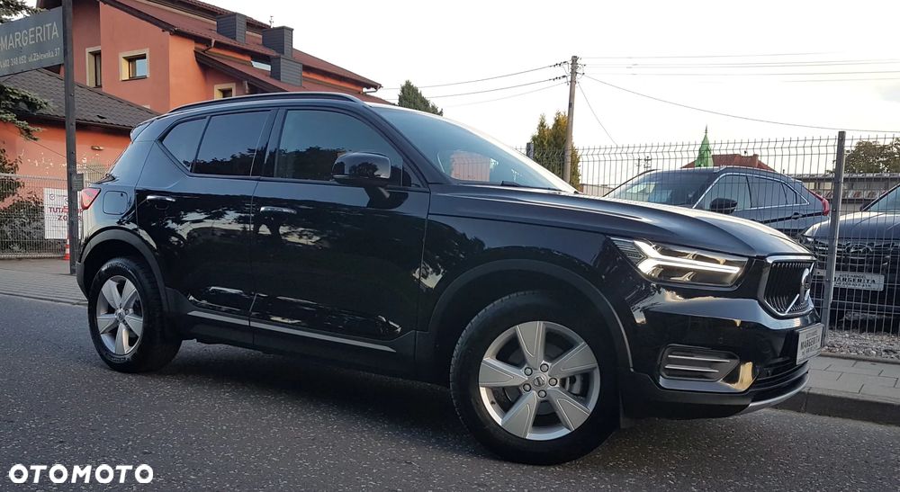 Volvo XC 40 D3 Momentum - 2